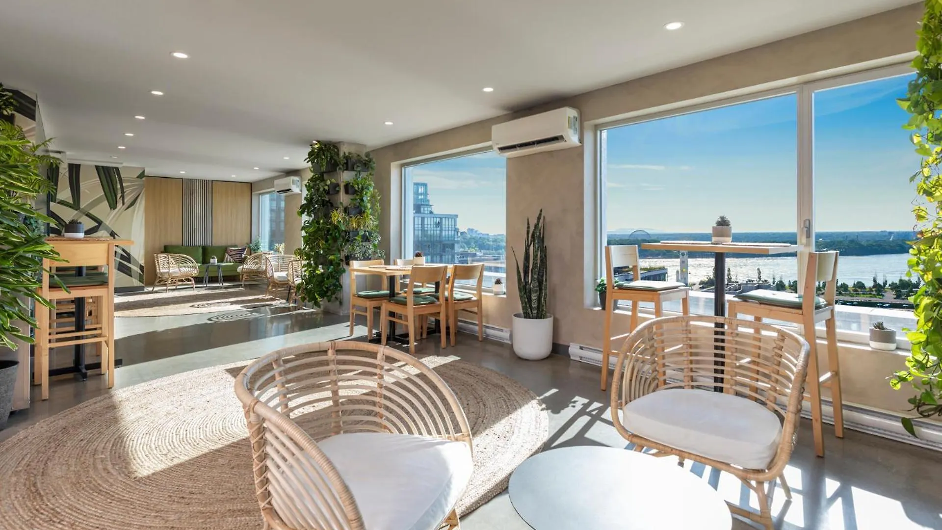 ホテル Hyatt Centric モントリオール
